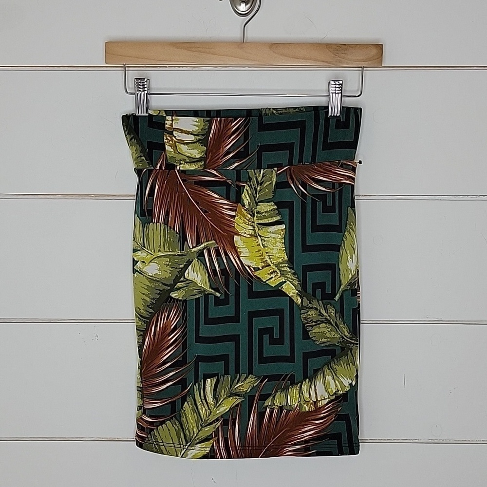 Y2K MEEK medium stretchy pencil skirt
